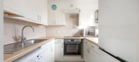 1 bedroom Apartment in London, United Kingdom No. 7872 5