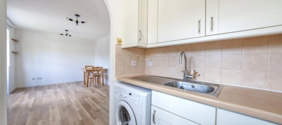 1 bedroom Apartment in London, United Kingdom No. 7872 7