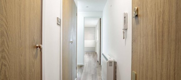 1 bedroom Apartment in London, United Kingdom No. 7872 9