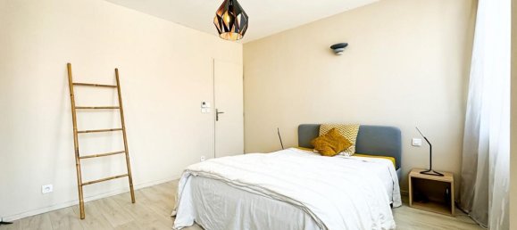 Villa de 4 dormitorios en La Boisse, France No. 198308 26