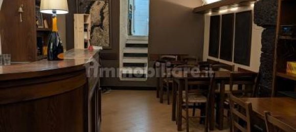 2-salle Propriété commerciale à Genoa, Italy No. 282969 3