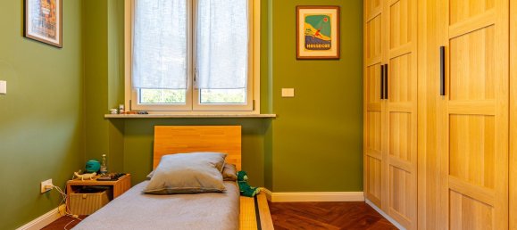 5 غرف نوم فيلا في Turin, Italy رقم 380303 26