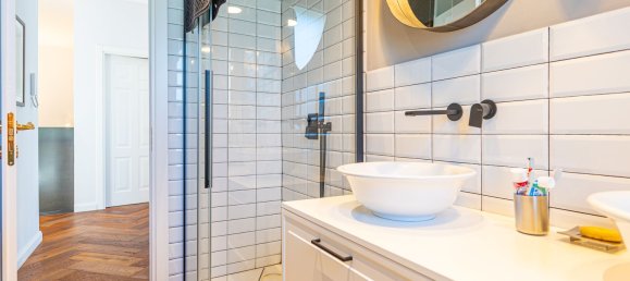 5 غرف نوم فيلا في Turin, Italy رقم 380303 23