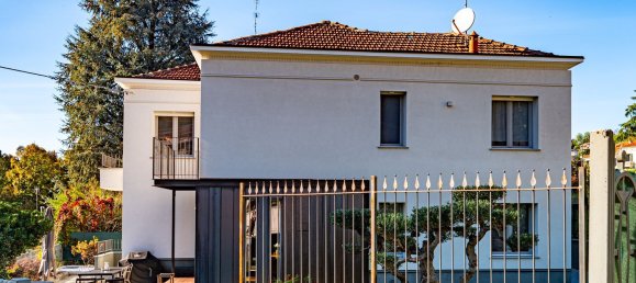 5 غرف نوم فيلا في Turin, Italy رقم 380303 38