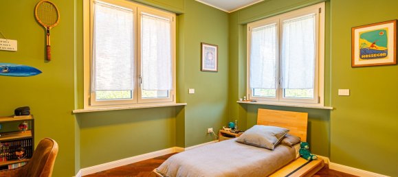 5 غرف نوم فيلا في Turin, Italy رقم 380303 25