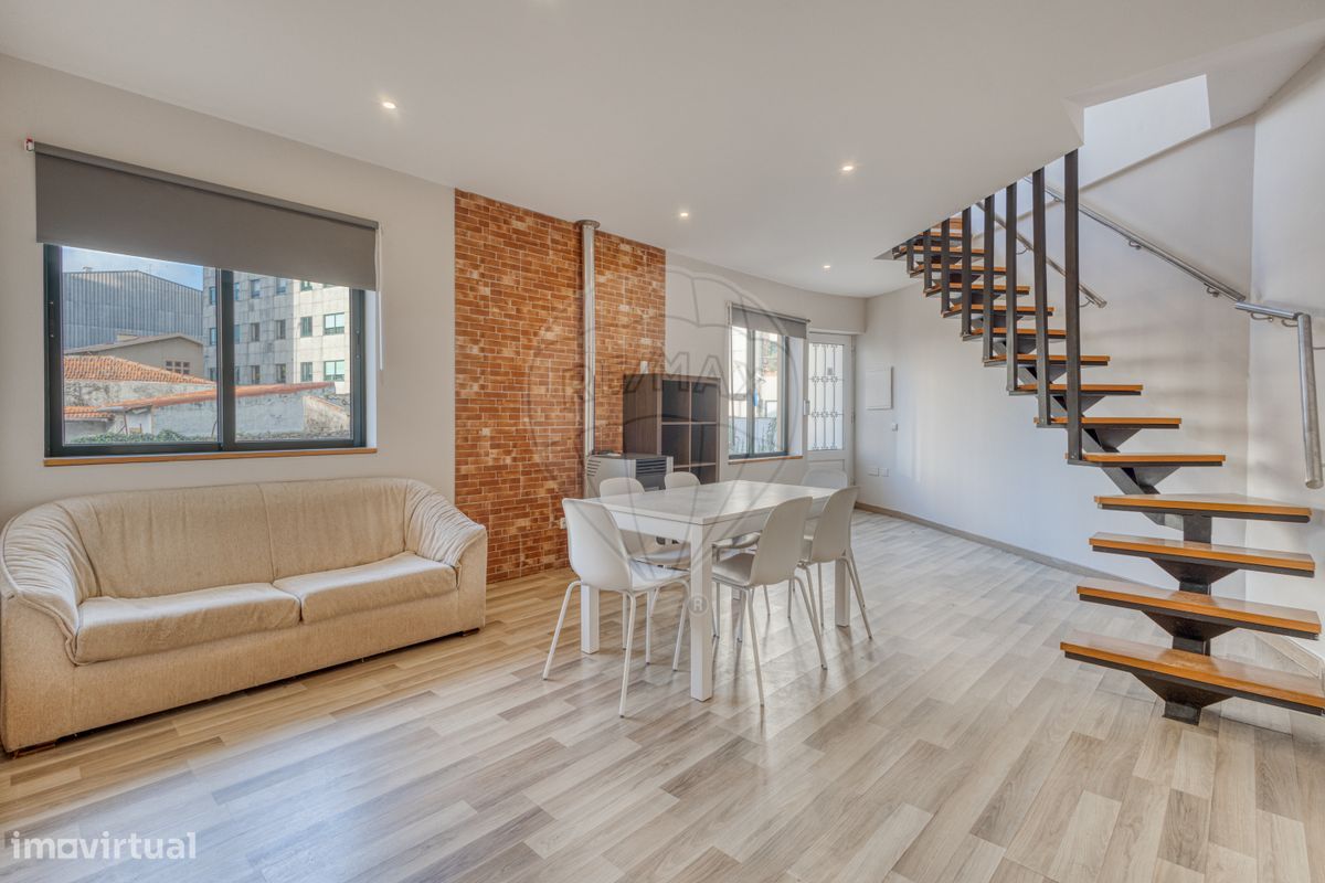 5 غرف نوم فيلا في Vila Nova de Gaia, Portugal رقم 28770