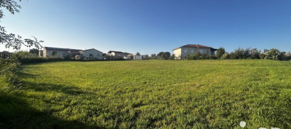  Land in Gargas, France No. 294576 3