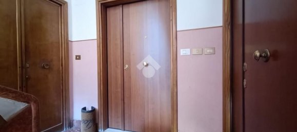 3 rooms Apartment in Rome, Italy No. 186345 7