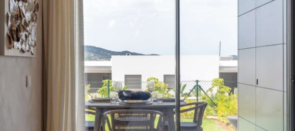 2 Schlafzimmer Wohnung in Ibiza, Spain, Nr. 254502 10