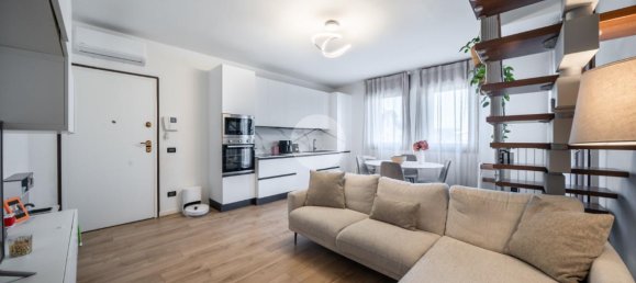 4 rooms Apartment in San Martino Buon Albergo, Italy No. 104635 4