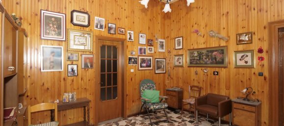 5 bedrooms Apartment in Randazzo, Italy No. 156014 6