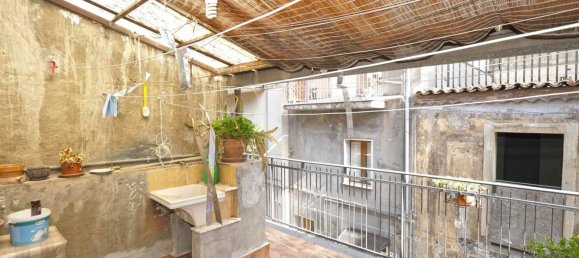 5 bedrooms Apartment in Randazzo, Italy No. 156014 15