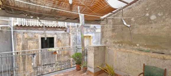 5 bedrooms Apartment in Randazzo, Italy No. 156014 27
