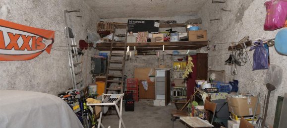 5 bedrooms Apartment in Randazzo, Italy No. 156014 10