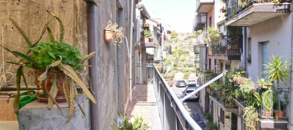 5 bedrooms Apartment in Randazzo, Italy No. 156014 17