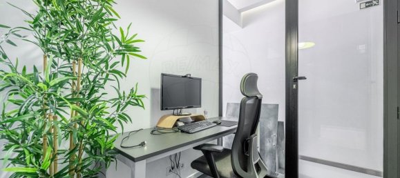 179m² Commercial property in Braga, Portugal No. 35197 5