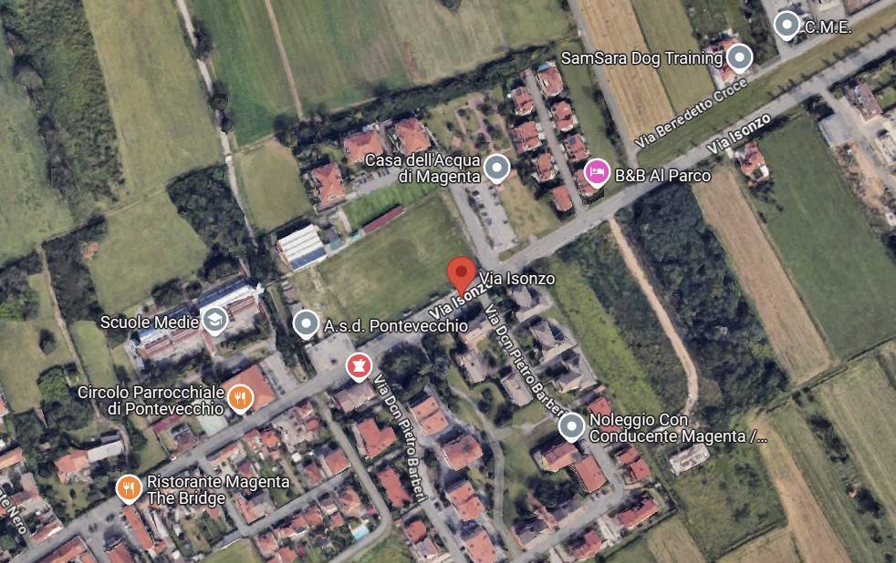 5 rooms Building in Magenta, Italy No. 295220