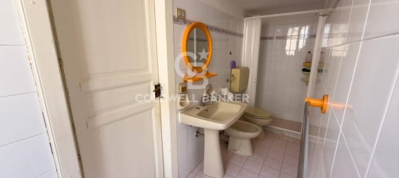 Квартира с 3 спальнями в Шикли, Италия № 363138 8