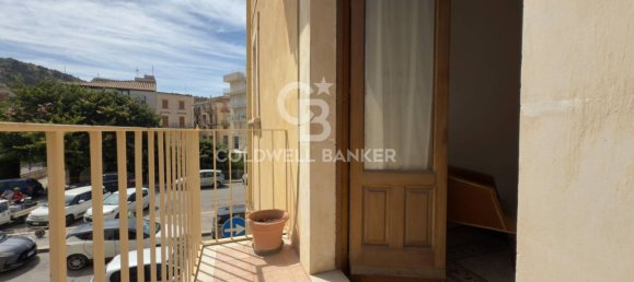 Квартира с 3 спальнями в Шикли, Италия № 363138 18