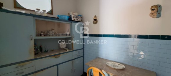 Квартира с 3 спальнями в Шикли, Италия № 363138 11