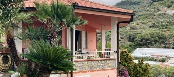 7غرفة فيلا في San Biagio della Cima, Italy رقم 63930 27