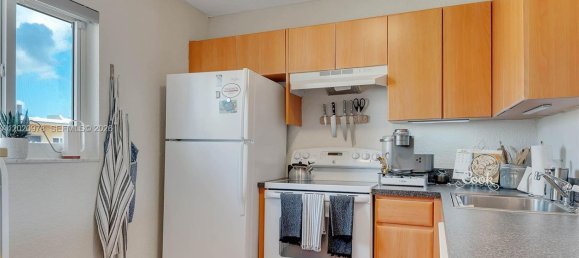 1 chambre propriété commerciale à louer à Miami, Miami-Dade, Florida, USA № 615028 13