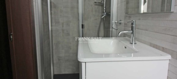 3 bedrooms Penthouse in Mosta, Malta No. 11239 11