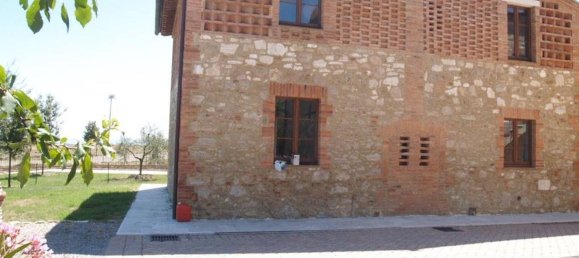 Casa de 30 divisões em Montalcino, Italy N.º 112728 13