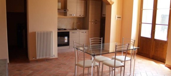 Casa de 30 divisões em Montalcino, Italy N.º 112728 36