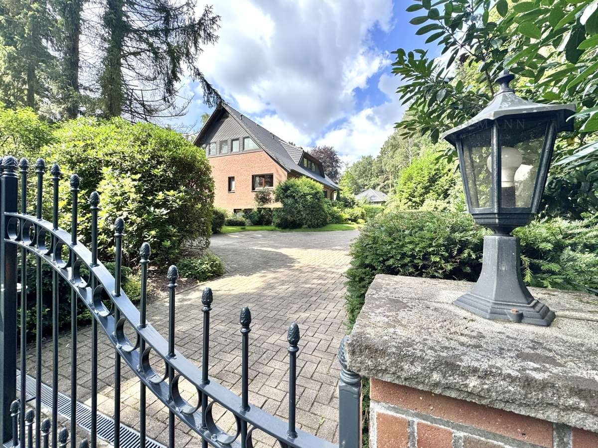 5 bedrooms Townhouse in Diepholz, Germany No. 223668