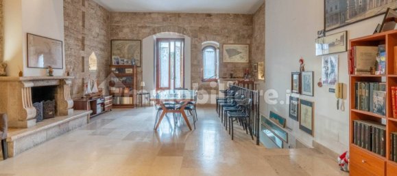 5-salle Bâtiment à Bari, Italy No. 16695 9