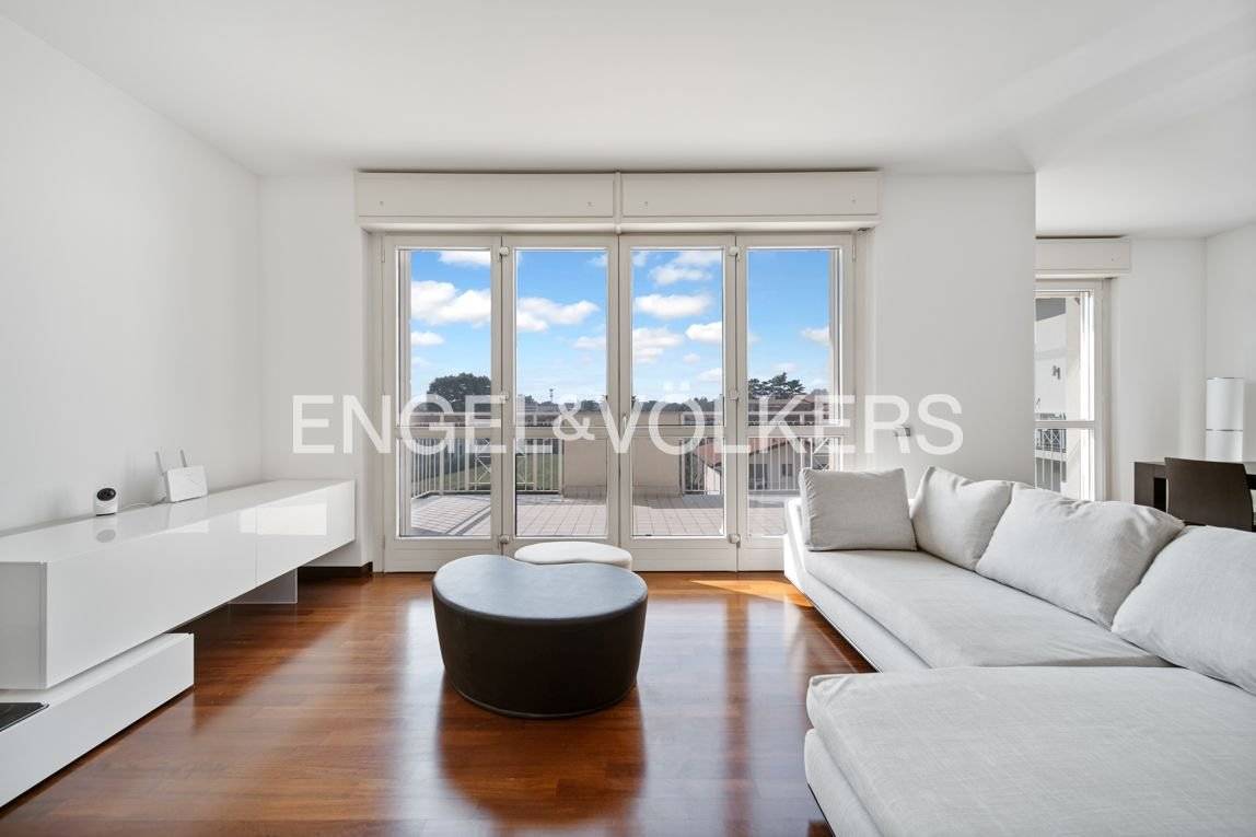 Penthouse T2 em Legnano, Italy N.º 68072