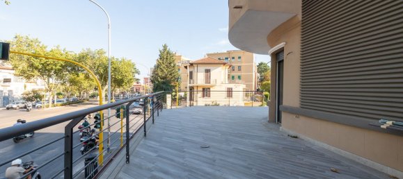 3 bedrooms Apartment in Rome, Italy No. 321562 32