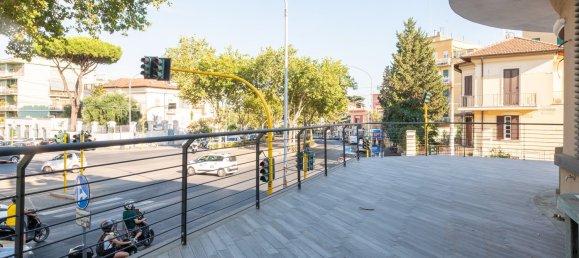 3 bedrooms Apartment in Rome, Italy No. 321562 31