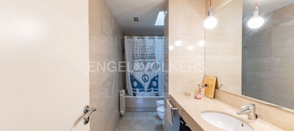 Дом с 5 спальнями в Премия де Мар, Испания № 182750 14