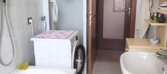 3غرفة شقة في Meda, Italy رقم 170610 23