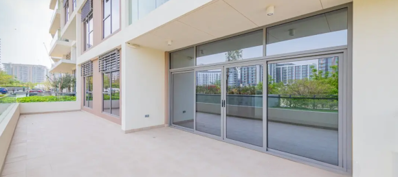 2 bedrooms Apartment in Dubai, UAE No. 21615 6