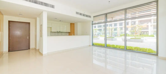 2 bedrooms Apartment in Dubai, UAE No. 21615 2