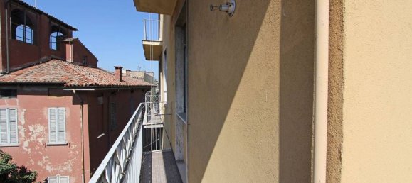 3 rooms Apartment in Parma, Italy No. 276308 21