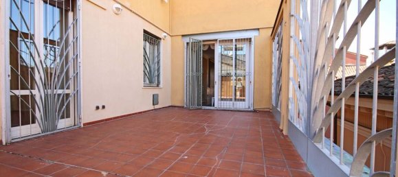 3 rooms Apartment in Parma, Italy No. 276308 9