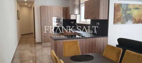 Квартира с 3 спальнями в Пьета, Мальта № 10037 3