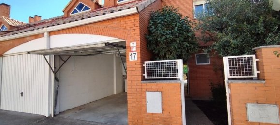 3 bedrooms Townhouse in Aldeamayor de San Martin, Spain No. 178550 3