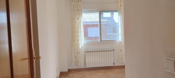 3 bedrooms Townhouse in Aldeamayor de San Martin, Spain No. 178550 37