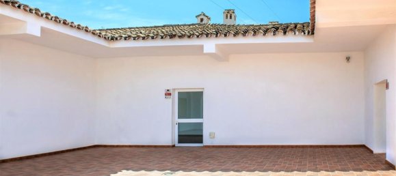 Коммерческая недвижимость 363м² в Бенальмадена, Испания № 24013 21