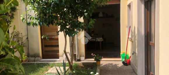 2غرفة شقة في Palazzolo sull'Oglio, Italy رقم 8071 12