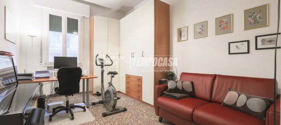 2 Schlafzimmer Wohnung in Bologna, Italy, Nr. 323089 14