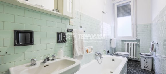 2 Schlafzimmer Wohnung in Bologna, Italy, Nr. 323089 18