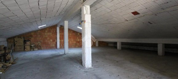 Квартира с 4 комнатами в Лумедзане, Италия № 130509 4