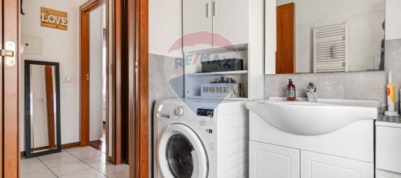 3 rooms Apartment in Cardano al Campo, Italy No. 297047 23