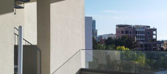 Пентхаус с 4 спальнями в Лимассол, Кипр № 19239 8